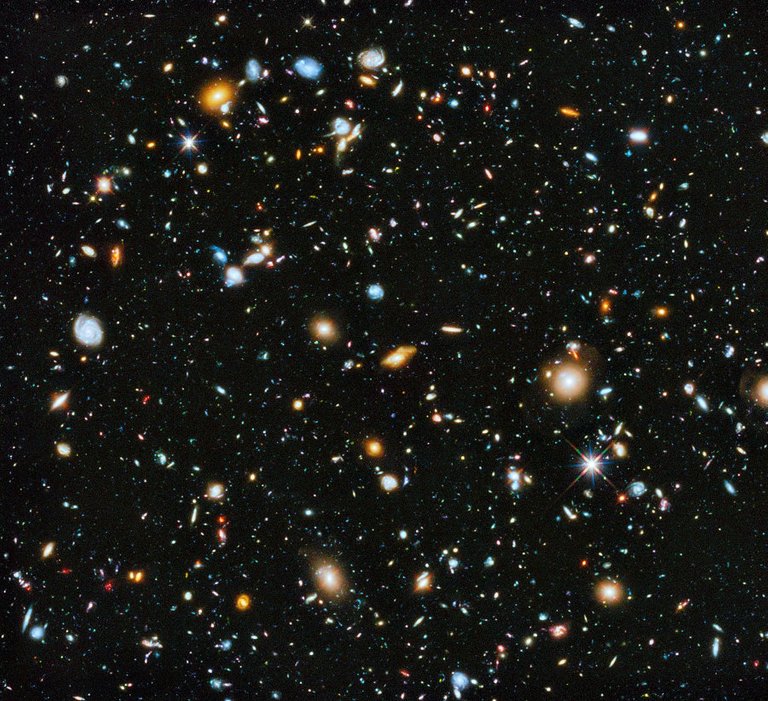 HubbleUltraDeepField.jpg