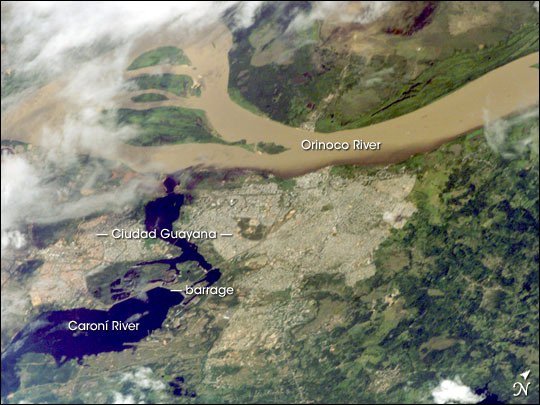 1 Orinoco Río Orinoco.  Fotografía cortesía de la NASA..jpg