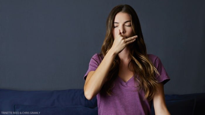 woman-doing-chandra-bhedana-moon-breath-pranayama-nadi-shodhana.jpg