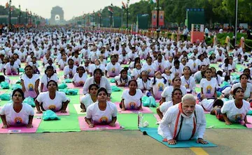 pm-modi-yoga_650x400_81434882629.webp