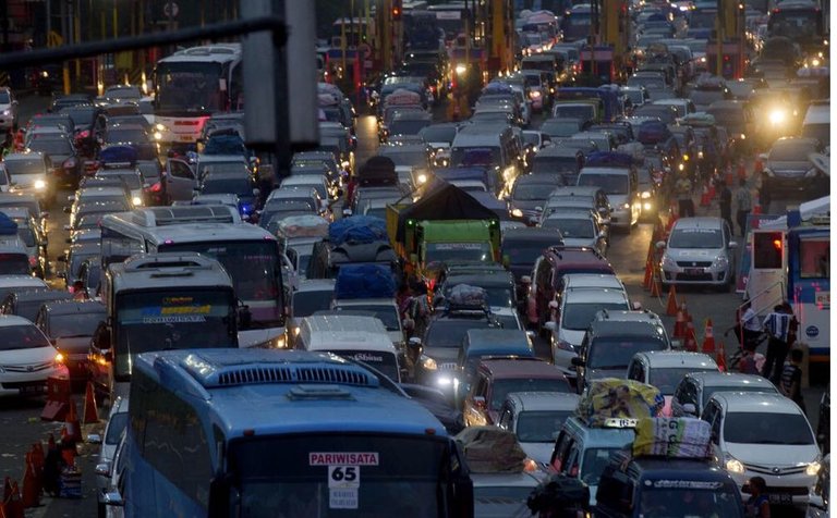 Jakarta macet.jpeg