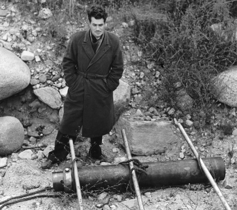 Jack-Parsons-trenchcoat.jpg