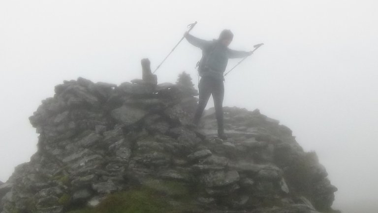 Someone throwing arms aloft at Beinn Ime summit.jpg