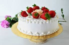 strawberry cake.jpg