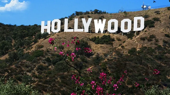 hollywood-sign-mulholland-highway.webp