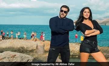 pkmmiv5o_salman-katrina-twitter-_625x300_30_July_18.jpg