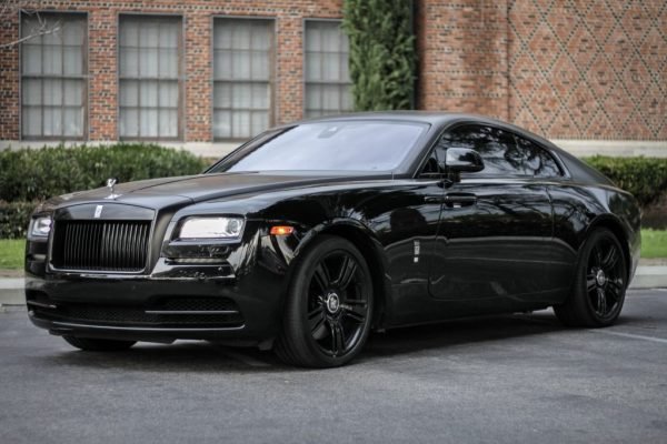 Rolls-Royce-Wraith-Rental-600x400.jpg