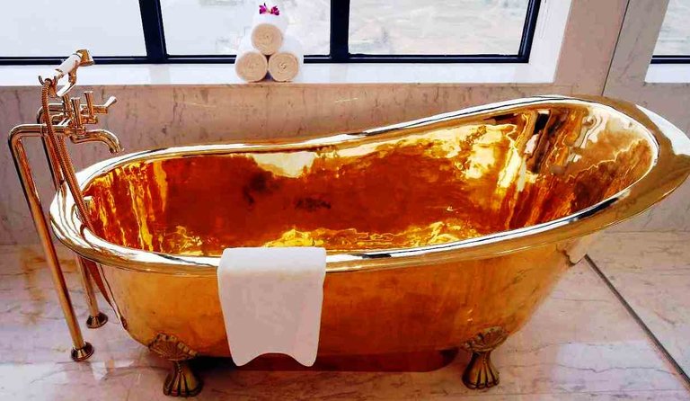 Bathtub.jpg