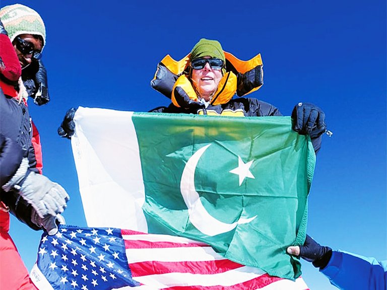 flag1.jpg