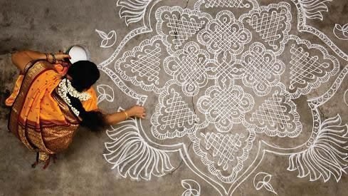 Follow-the-lines-of-a-Kolam...jpg