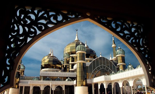 Crystal_Mosque_Malaysia.jpg