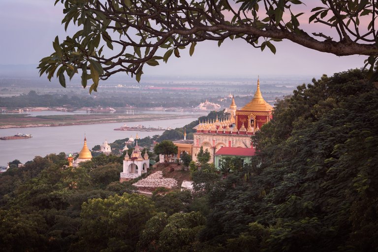 Gold-of-Myanmar-12.jpg