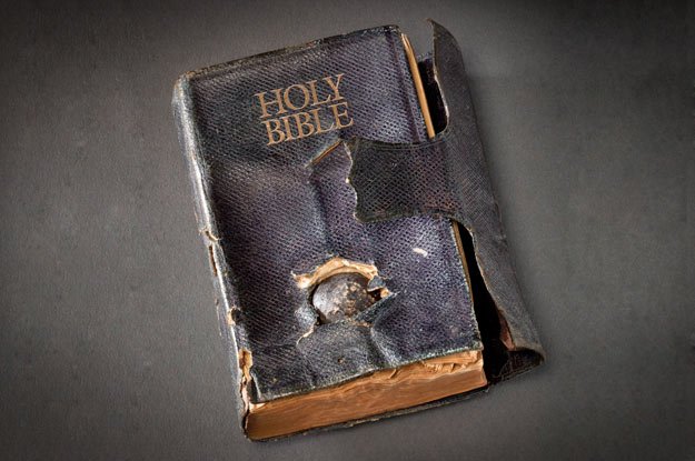 2da guerra mundial - Biblia.jpg