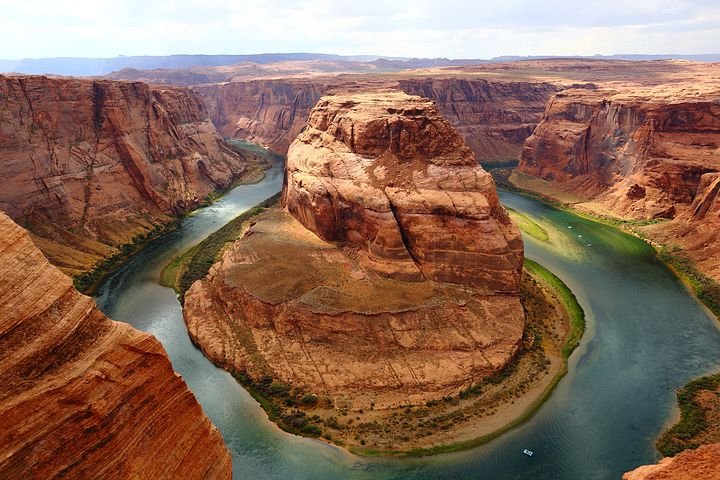 horseshoe-bend-1908283__480.jpg