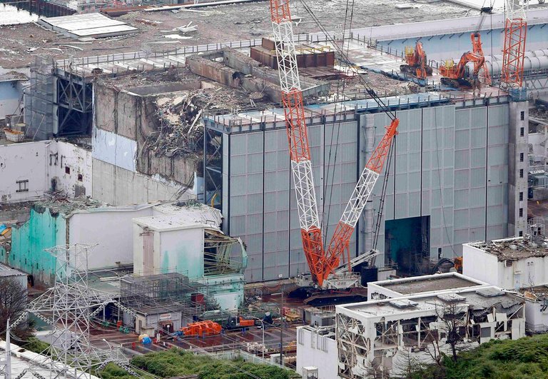 fukushima-daiichi-unit-3-july-2013.jpg