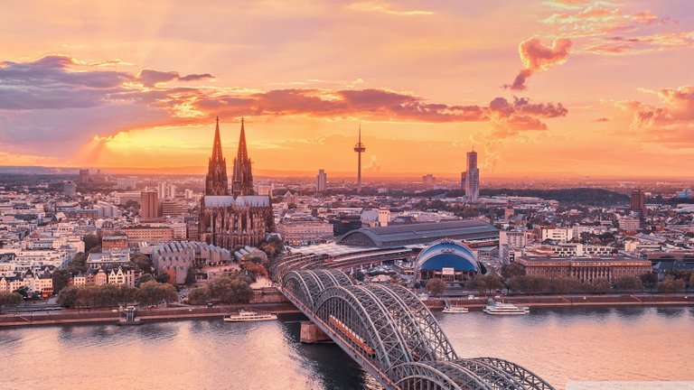 cologne_city-wallpaper-1920x1080.jpg