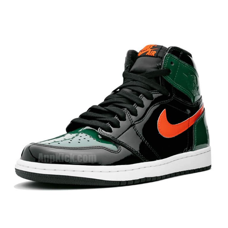 solefly-miami-art-basel-air-jordan-1-green-patent-leather-friends-family-av3905-038-(3).jpg