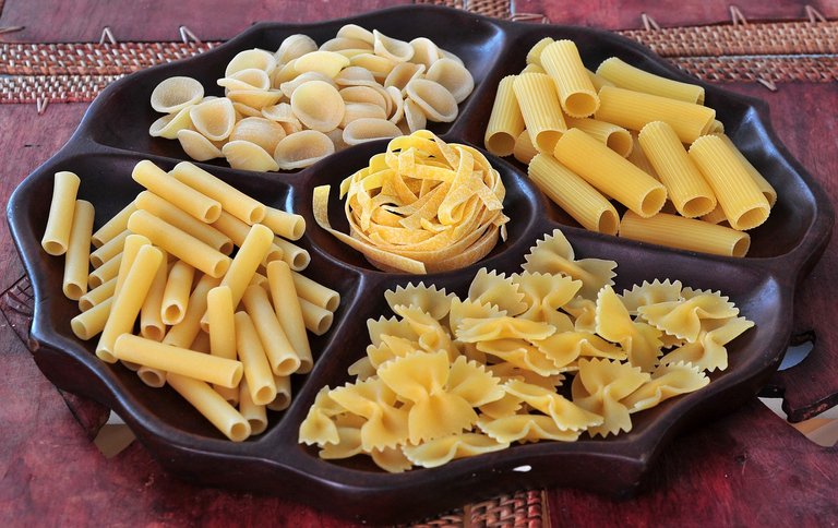 pasta-3764943_1280.jpg