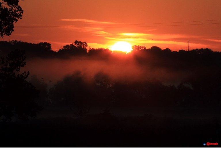 sunrise dawn clouds colorful fog SR0175.JPG