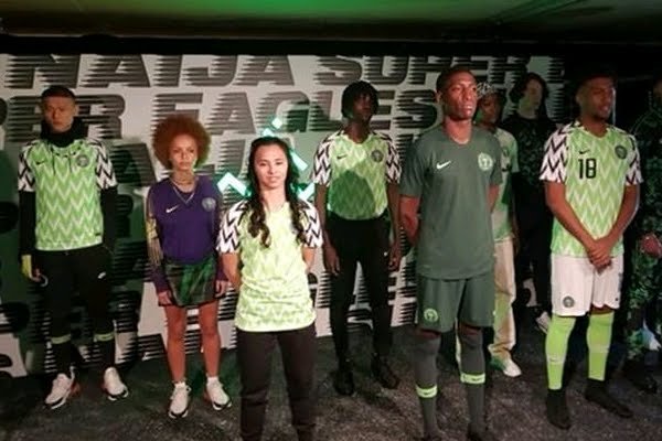 Iwobi-Unveiling-Super-Eagles-New-Jersey.jpg