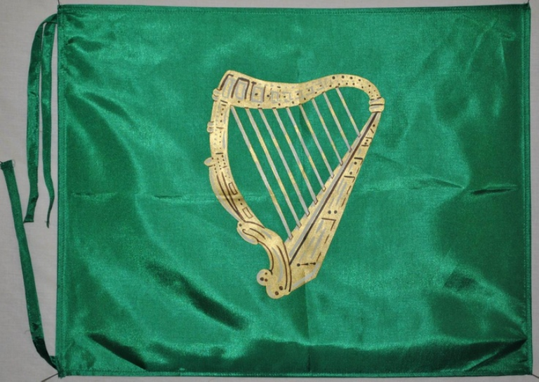 Screenshot_2019-08-29 flag of ireland green harp at DuckDuckGo.png