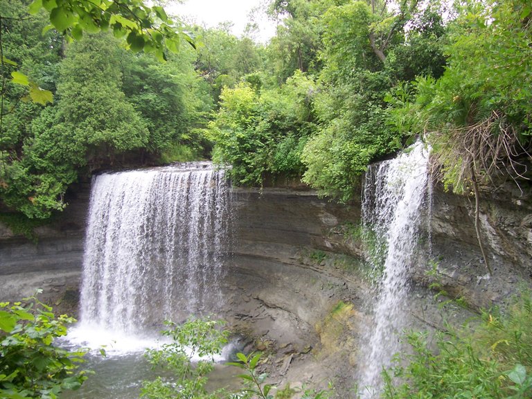 Bridal Veil Falls 1.JPG