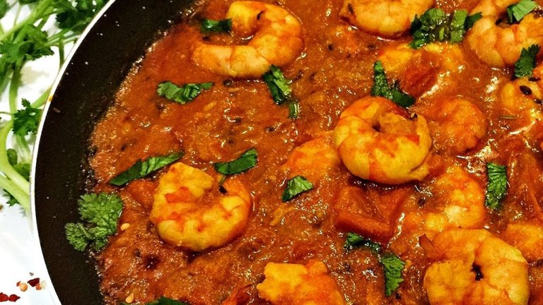 durban-prawn-curry-recipe-1024x576 (1).jpg