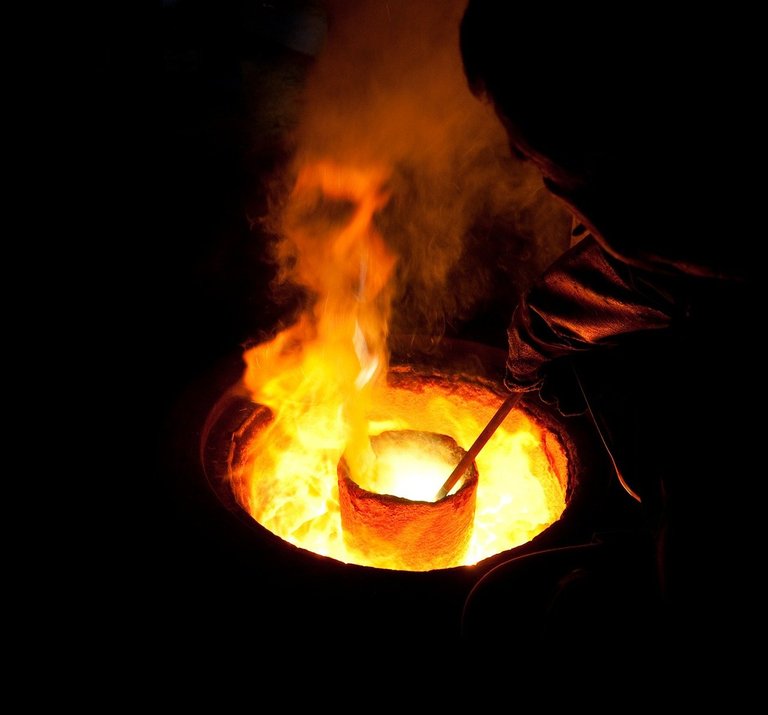 molten-metal-571823_1280.jpg