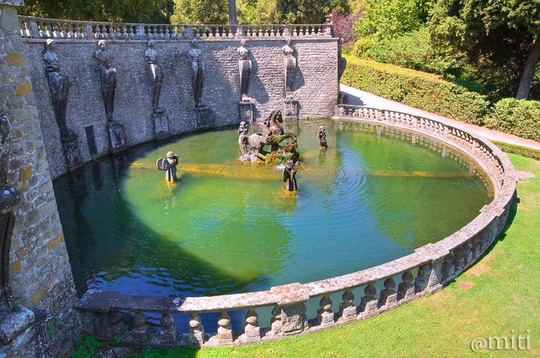 bagnaia villa lante.jpg