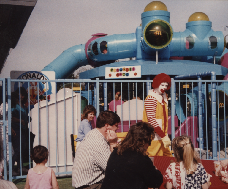 1992-03-21 SAT Meeting Ronald McDonald-09.png