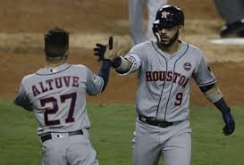 Marwin Gonzalez y Jose Altuve.jpg