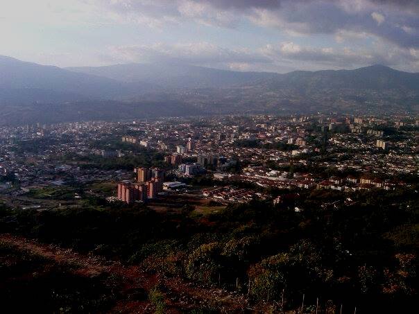 Desde lomas del viento se admira todo San Cristobal.jpg