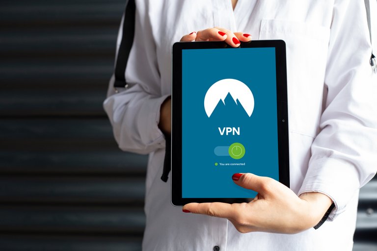 vpn-4072706.jpg