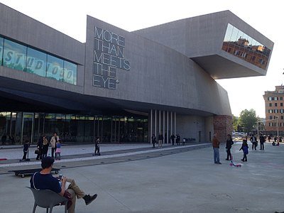 400px-MAXXI_ingresso_04.jpg