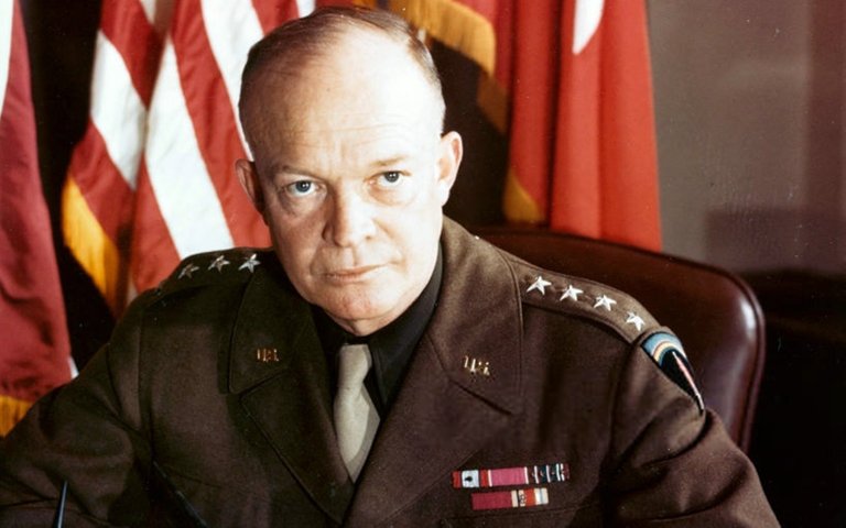 Dwight_D_Eisenhower (1).jpg