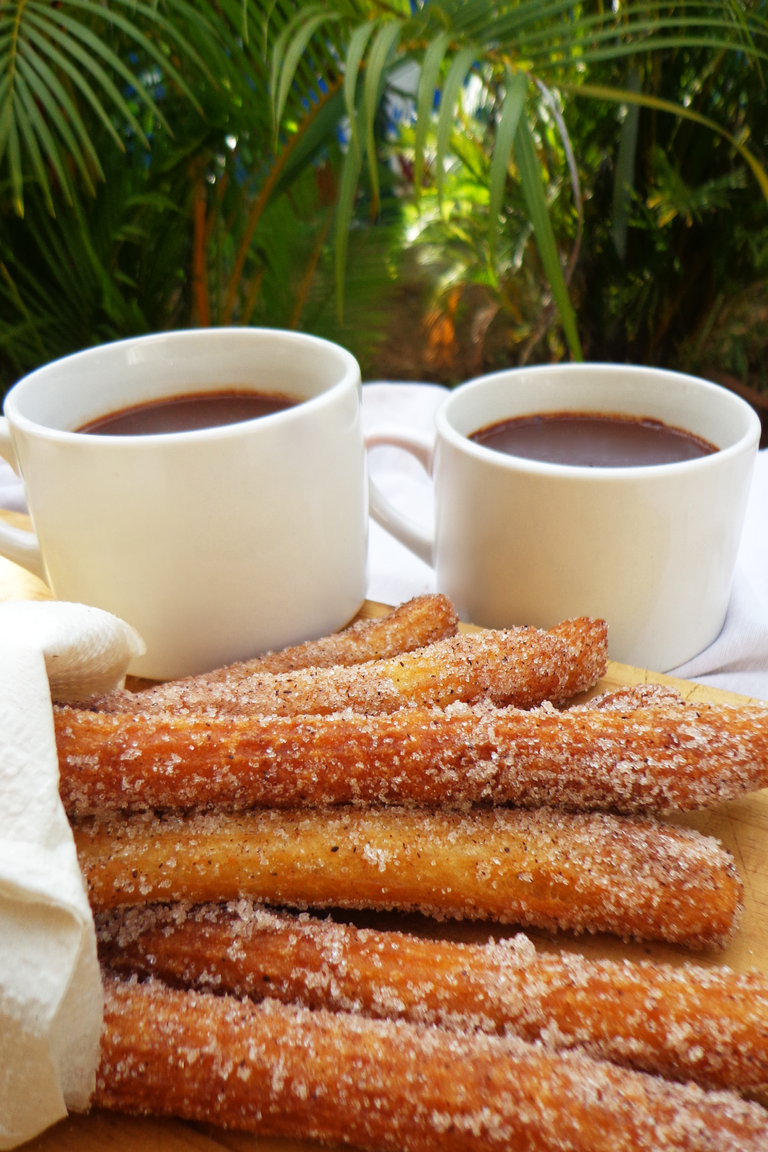 Churros_1200px_2.png