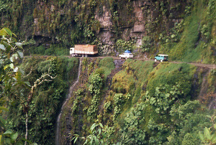 Bolivia_Yunga_Road.jpg