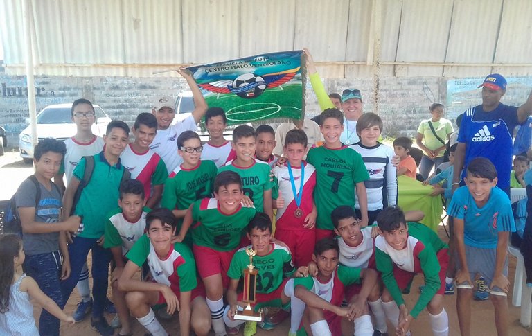 CAMPEONES11.jpg