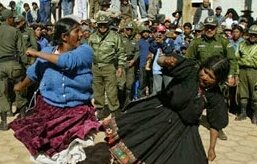 Festival-Tinku-Adu-Pukul-Bolivia-1.jpg