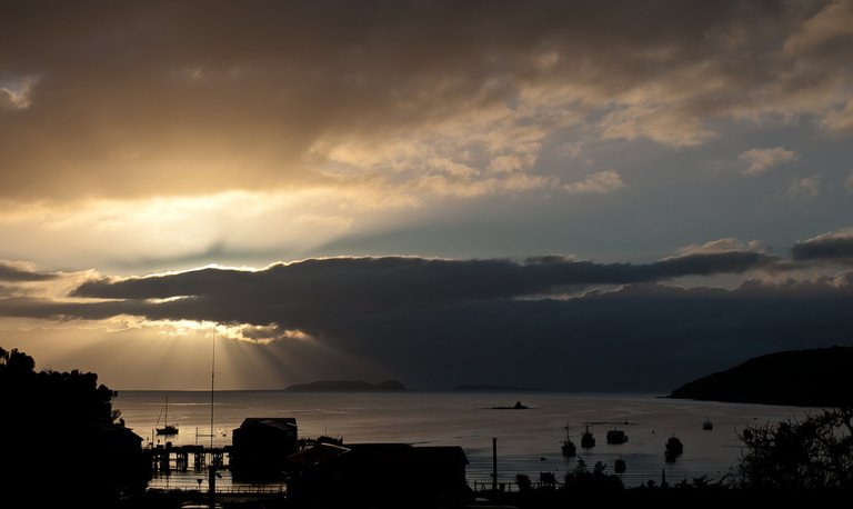 6404819425-oban-morningsunrise (FILEminimizer).jpg