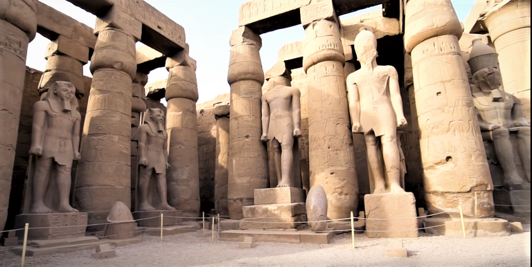luxor1.PNG