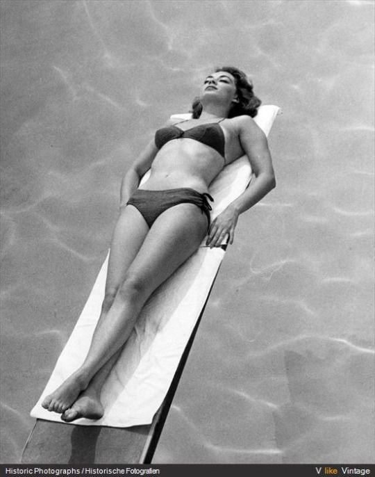 93390a858e221abf71afbc1ad98a7945--ava-gardner-perfect-bikini-body.jpg