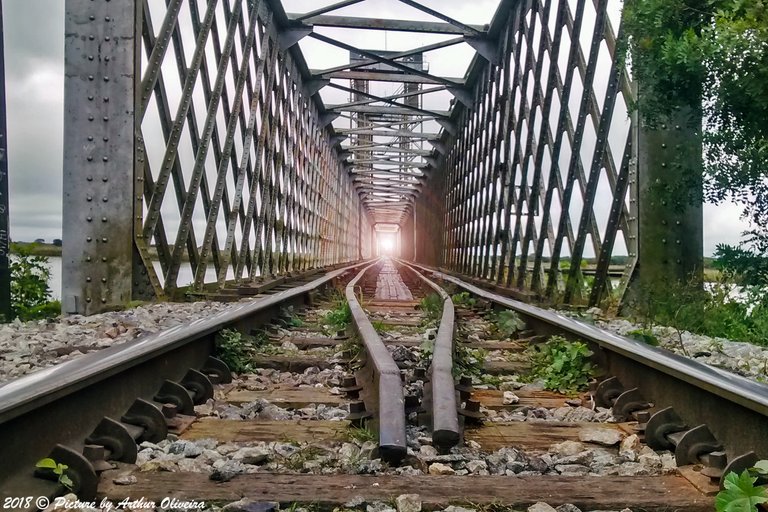 train bridge