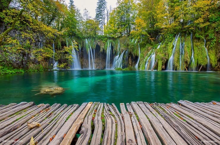 Waterfalls-of-Plitvice-National-Park-in-Croatia.jpg