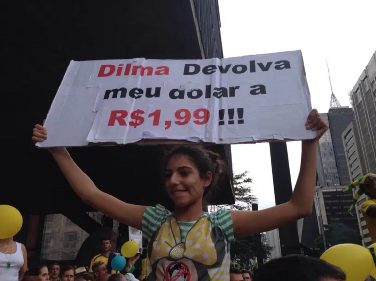 dilma_devolva_meu_dolar_199.png