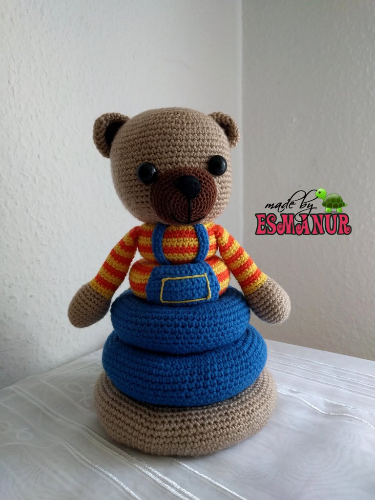 educational stacking toy teddy bear amigurumi pyramid