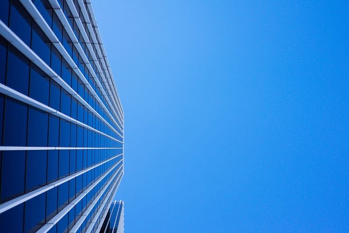 skyscraper-1082269__480.jpg