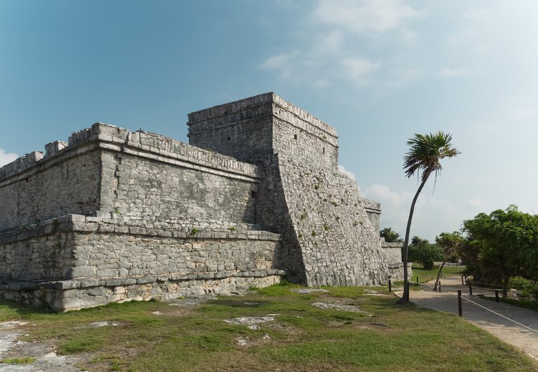 P7030208-tulum-mayan-ruins.jpg