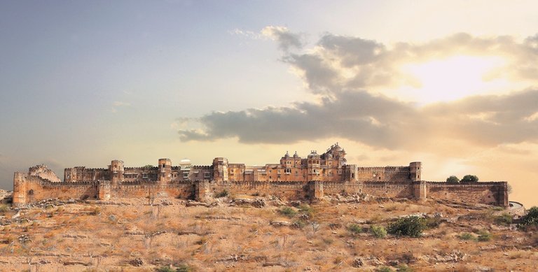 Sardargarh Fort, Rajsamand, Rajasthan.jpg