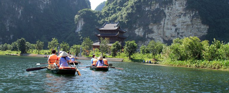 Best-Time-To-Visit-Vietnam.jpg